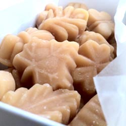 MAPLE CANDY, HALF POUND
